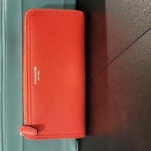 Coach Leather Accordion Wallet - Coral